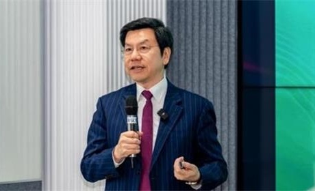 零一万物CEO李开复：现在卖AI大模型的方式行不通，需考虑技术和业务成本、要有客户买单