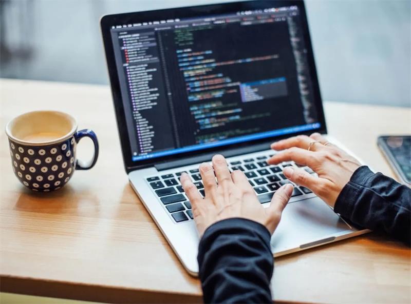 新一代开发者为什么集体涌入小红书?